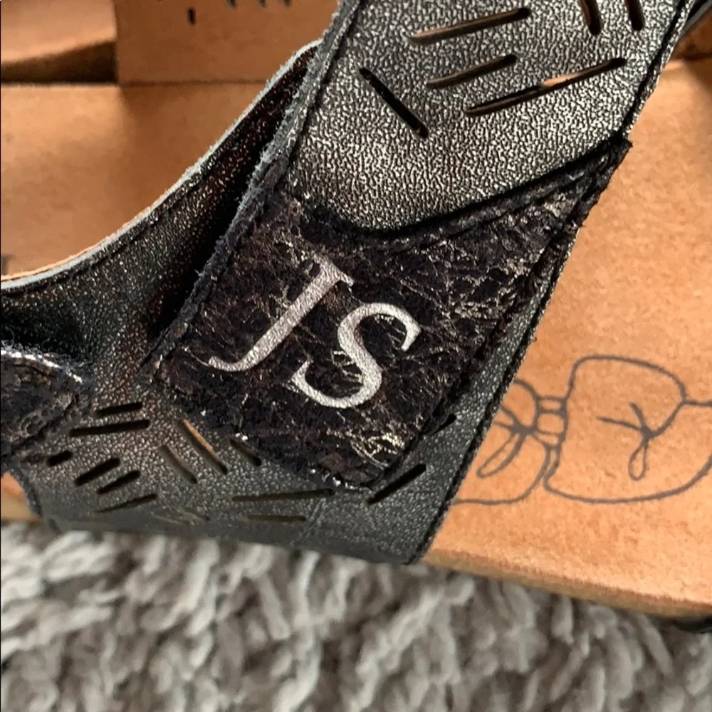 Josef‎ Seibel 38 Black/Silver Sandals
